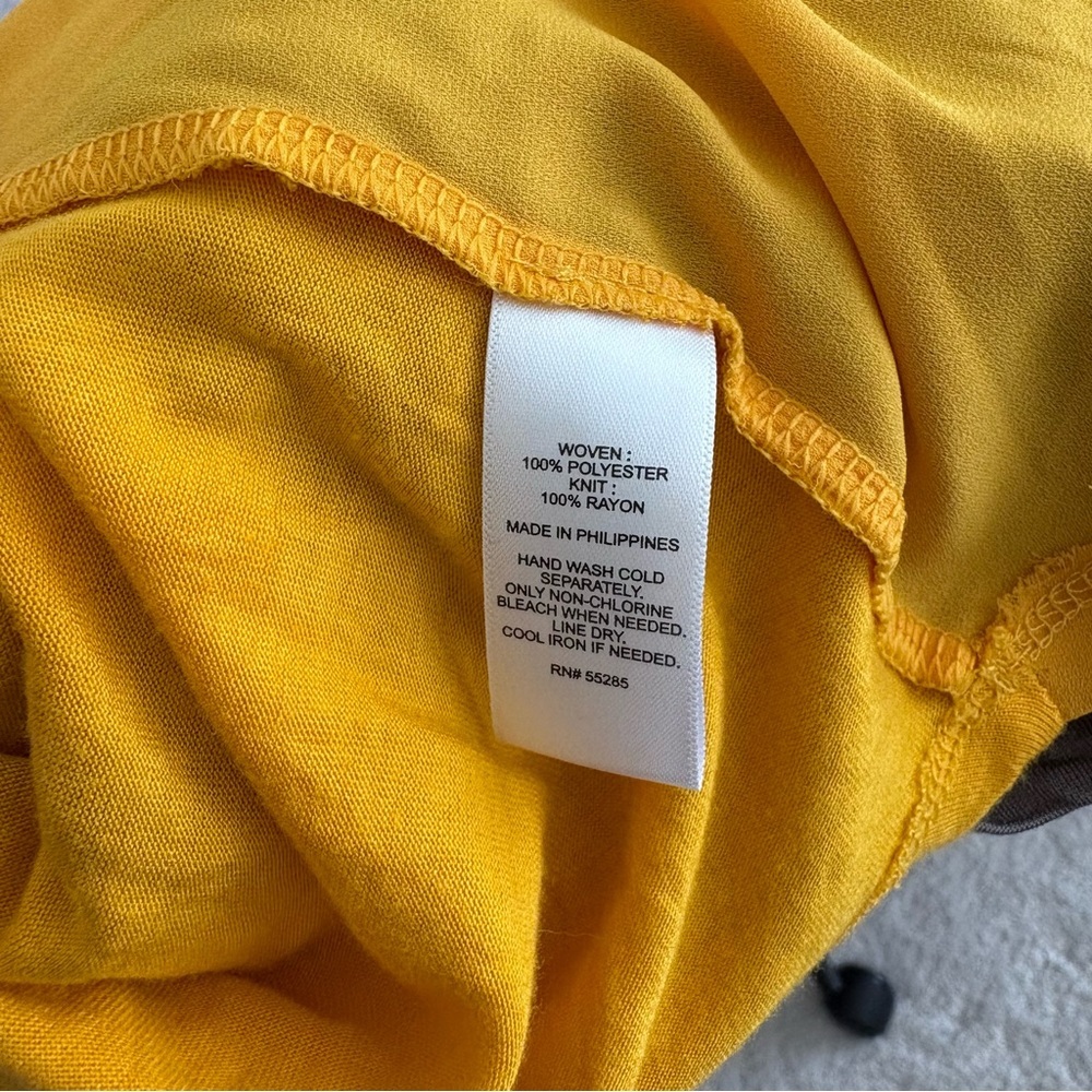 Express Yellow Sleeveless Ruffle Top - Picture 7 of 7